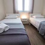 Aurea 아파트 프리모스턴