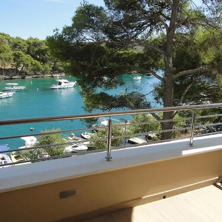 Apartment Aurea Primosten