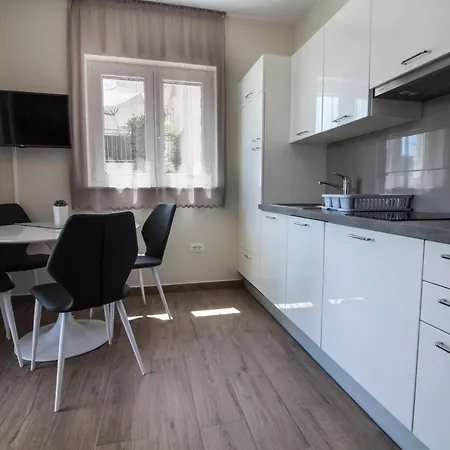 Apartment Aurea Primosten